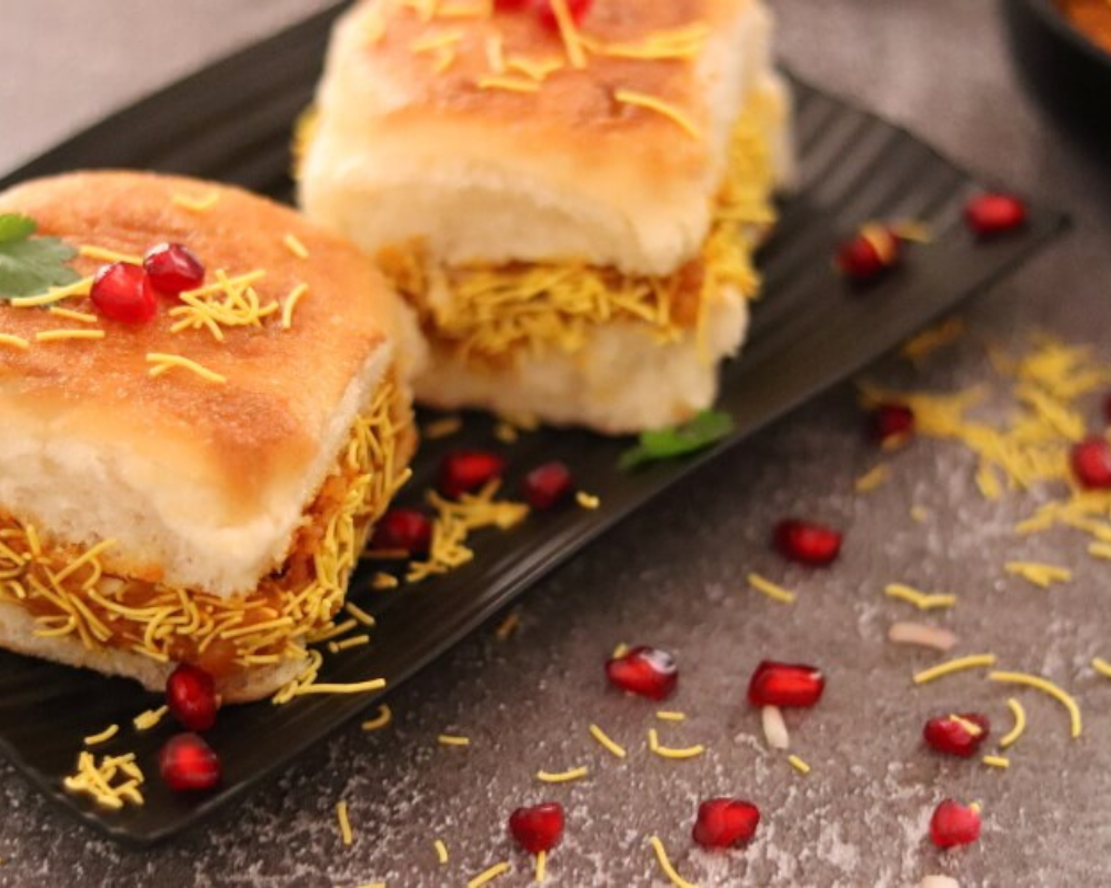 Oil Dabeli